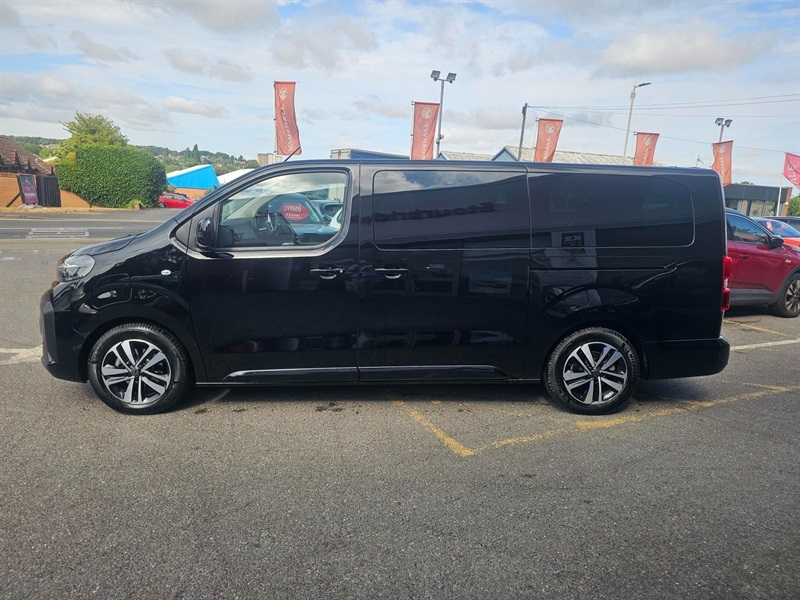 Peugeot e-Traveller 75Kwh Allure Long Mpv Lwb 8 Sea Black #3