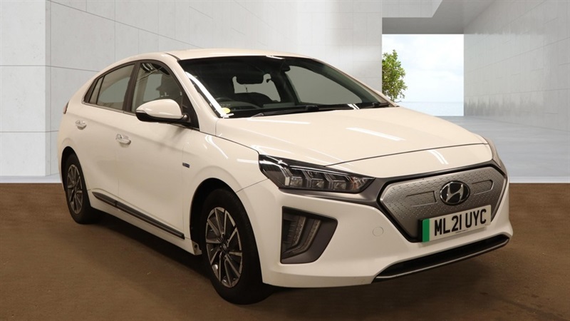 Hyundai Ioniq 38.3Kwh Premium Hatchback 136 P White