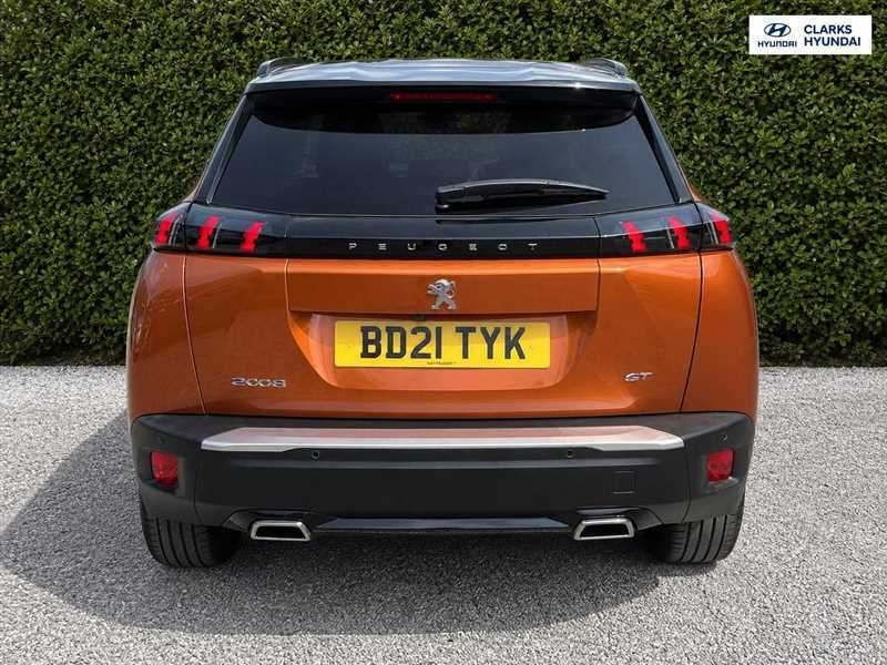 Peugeot 2008 1.2 Puretech Gt Suv Euro 6 Ss Orange #6