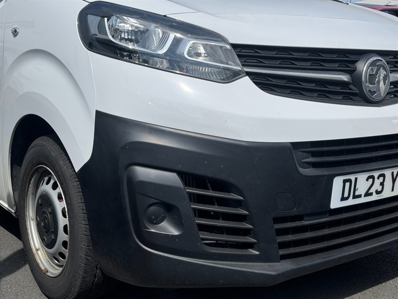 Vauxhall Vivaro 1.5 Turbo D 2900 Prime Panel Van 6Dr White
