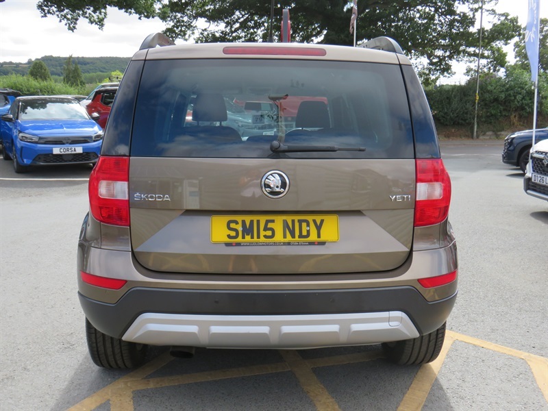 Skoda Yeti 1.2 Tsi Se Outdoor Dsg Euro 5 105 Ps Brown #6