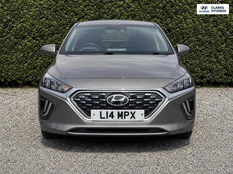 Hyundai Ioniq 1.6 H-gdi Premium Hatchback Hybrid Dct Grey #2