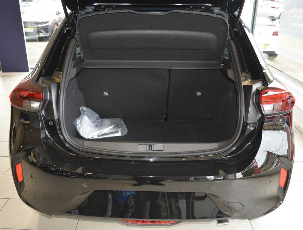 Vauxhall  Longitude Black #5