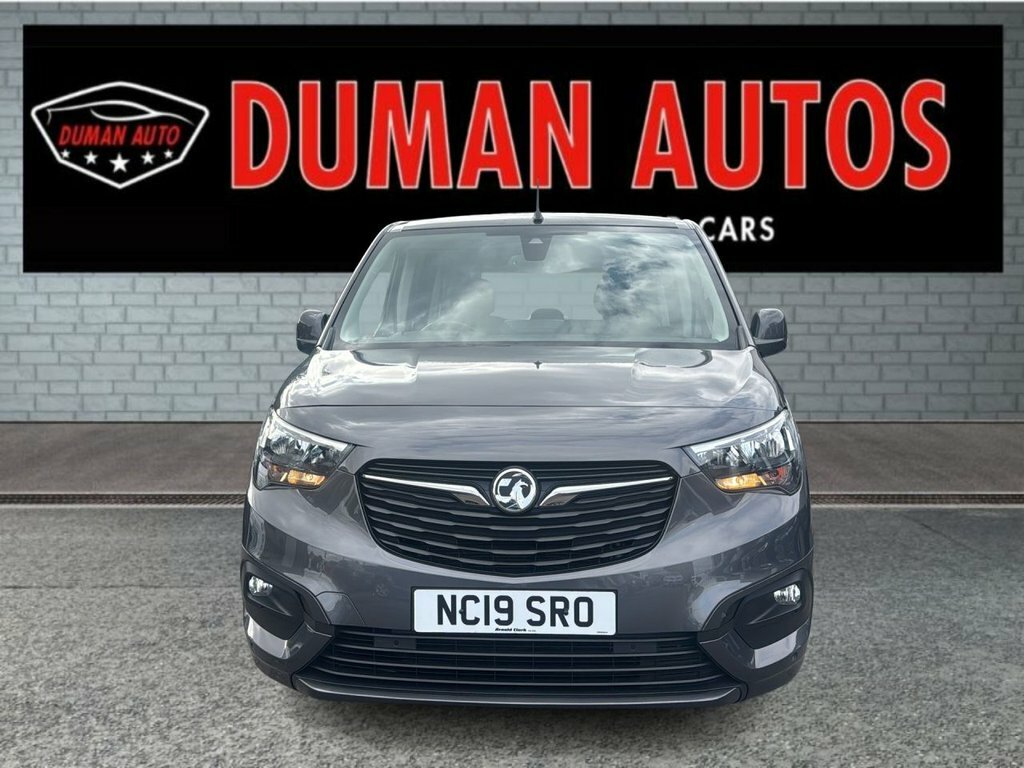 Vauxhall Combo Life 1.5L Energy Grey #2