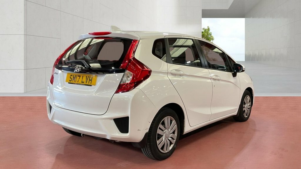 Honda Jazz 1.3L S White #3