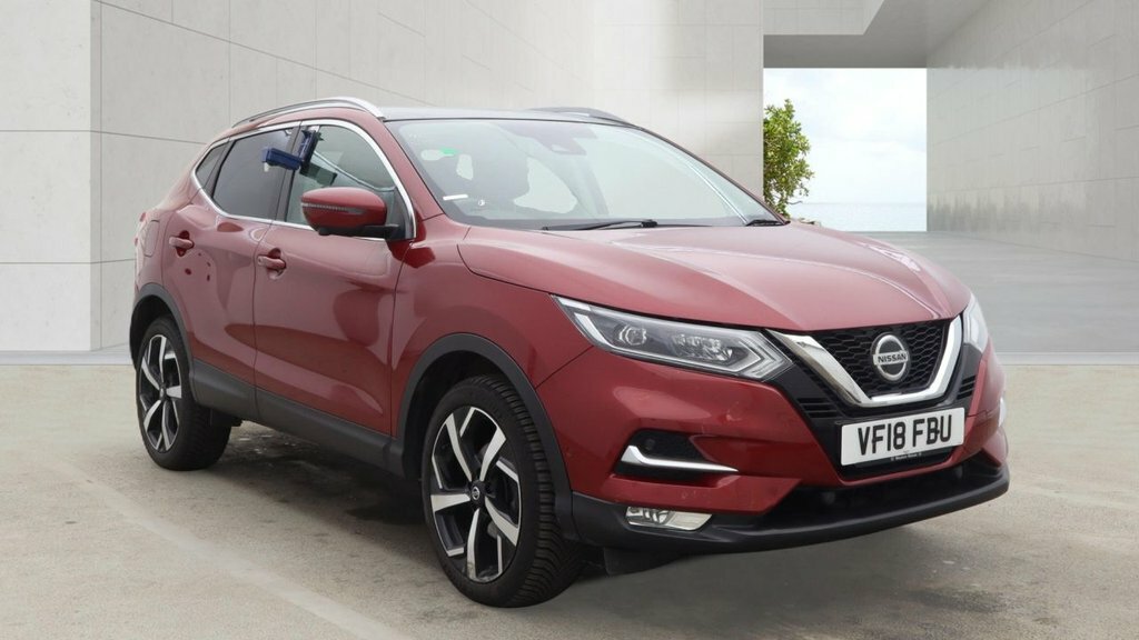 Nissan Qashqai 1.6L Tekna Red