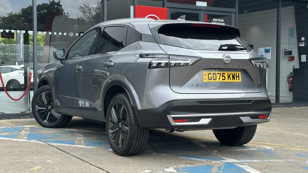 Nissan Qashqai 1.3 Dig-t Mhb 140 Tkna Bose Pack GD75KWH #5