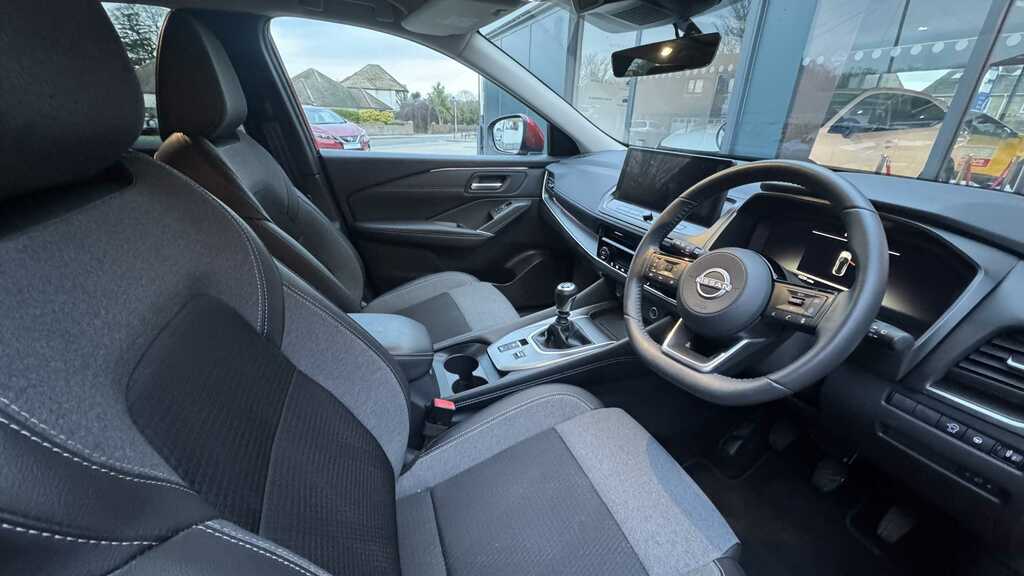Nissan Qashqai N-connecta Dig-t DP24NHU Red #6