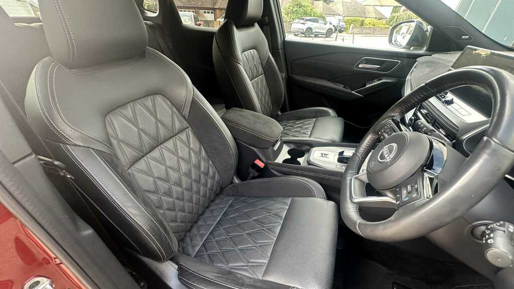 Nissan Qashqai E-power 1.5 Hev 205Ps Tekna Plus GD24JDZ Red #2