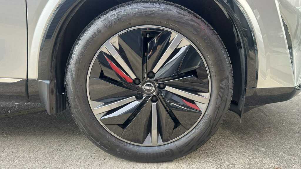 Nissan Qashqai Tekna Dig-t Mhev AA74ART Silver #6