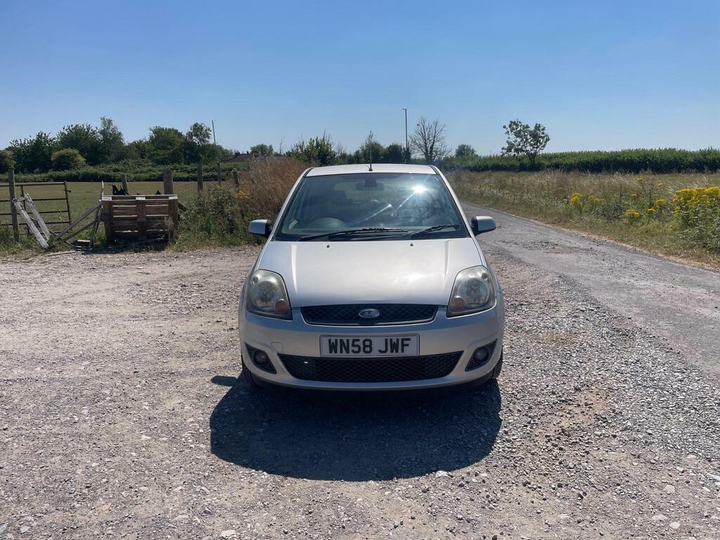 Ford Fiesta 1.25 Zetec Blue Edition Silver #2