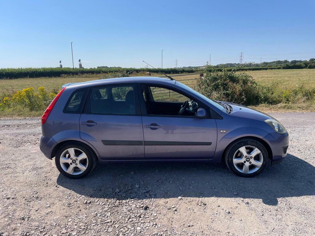 Ford Fiesta 1.25 Freedom Purple #4