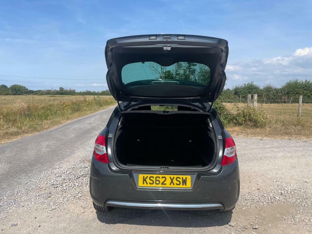 Citroen C4 1.6 Platinum Hdi 110 Bhp Silver #13