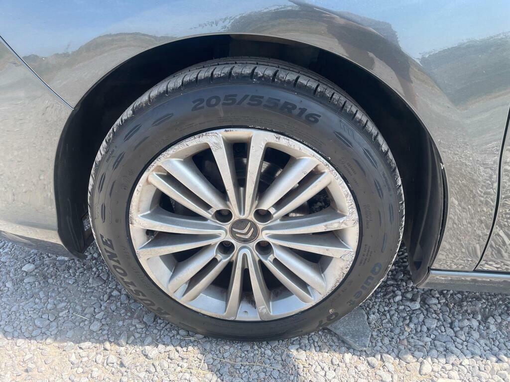 Citroen C4 1.6 Platinum Hdi 110 Bhp Silver #28
