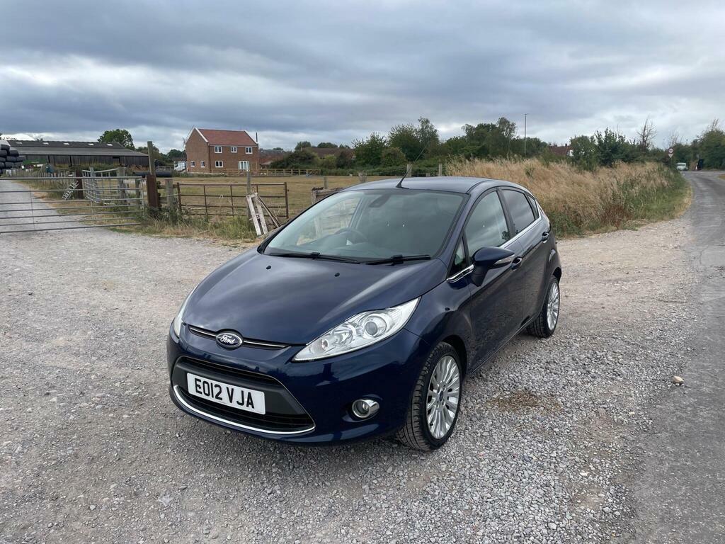 Ford Fiesta 1.4 Tdci Dpf Titanium Blue