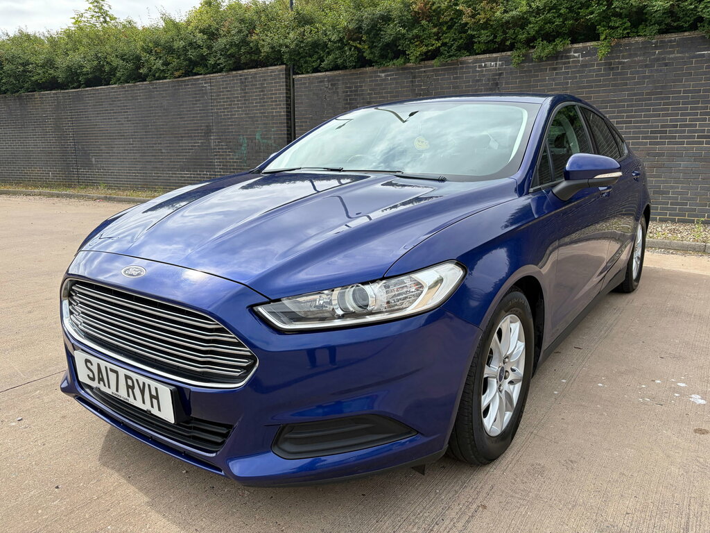 Ford Mondeo 1.6 Tdci Econetic Style Hatchback Manua Blue
