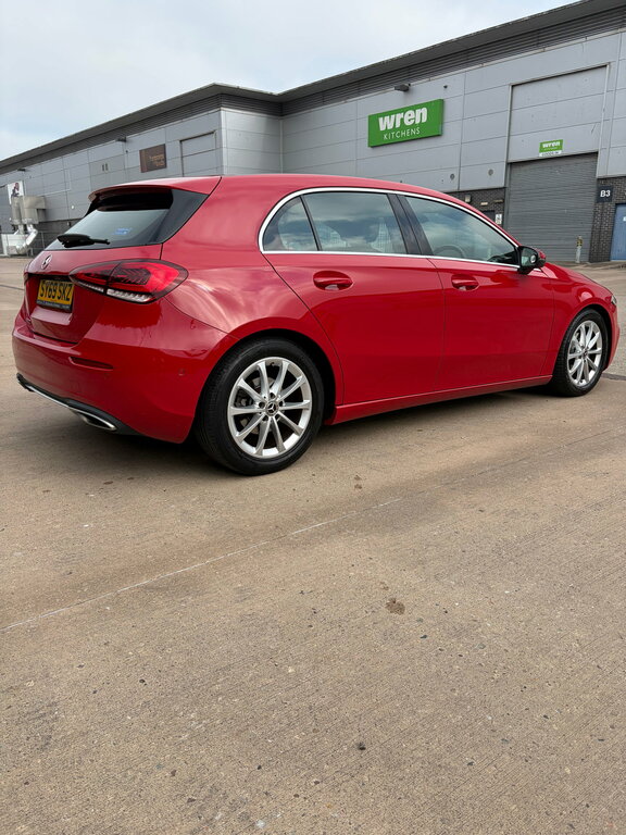 Mercedes-Benz A Class 1.3 A180 Sport Executive Hatchback Ma SY69SKZ Red #5