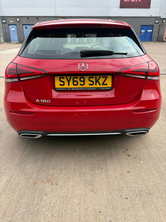Mercedes-Benz A Class 1.3 A180 Sport Executive Hatchback Ma SY69SKZ Red #4