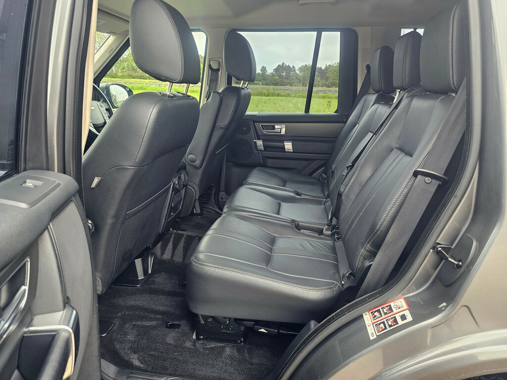 Land Rover Discovery 3 Graphite White #3