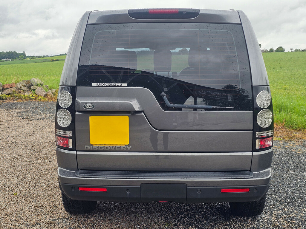 Land Rover Discovery 3 Graphite White #11