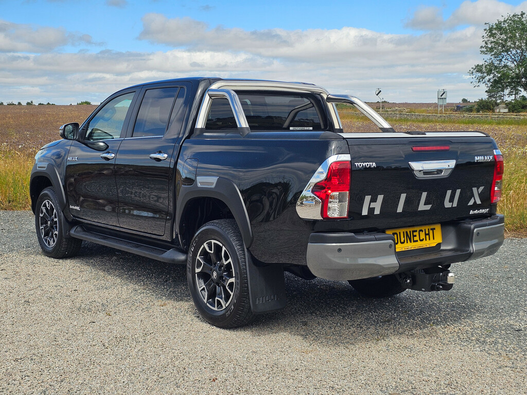Toyota HILUX 2.3 Invincible X D-4d4wd Dcb No Vat 27 06 20 Black #6