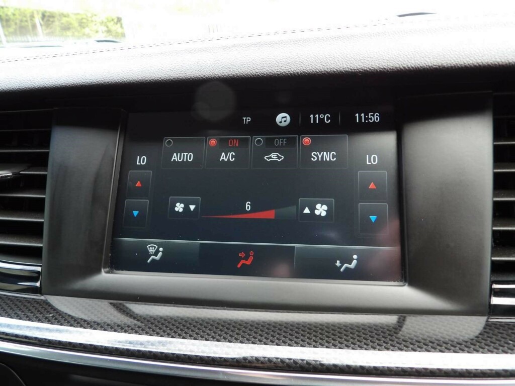 Vauxhall Insignia Hatchback 2019 Vauxhall Insignia 1.5 I Turbo Sri V White #25
