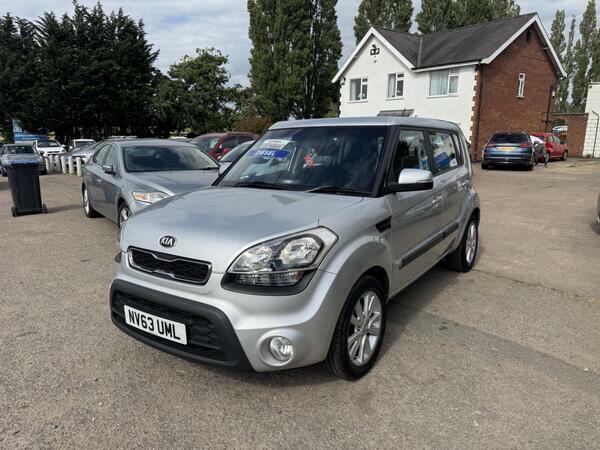Kia Soul 1.6 Crdi 2 Euro 5 Silver #3