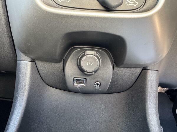 Citroen C1 1.0 Vti Feel Hatchback Euro 6 6 White #22