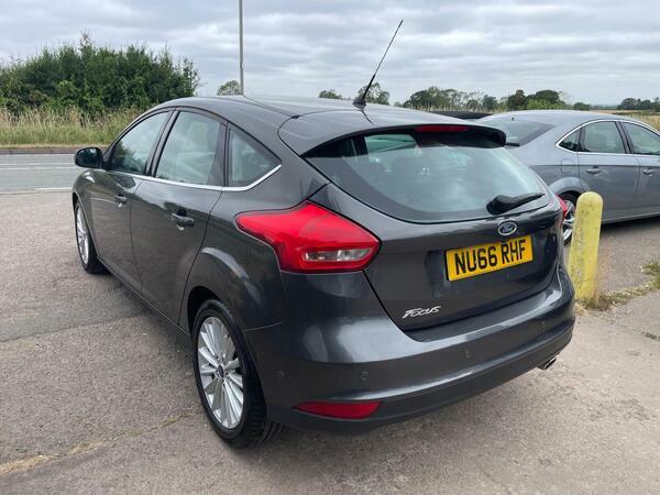 Ford Focus 2.0 Tdci Titanium X Euro 6 Ss Grey #4