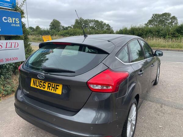 Ford Focus 2.0 Tdci Titanium X Euro 6 Ss Grey #3