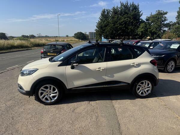 Renault Captur 0.9 Tce Energy Dynamique Medianav Euro 5 Ss White #5