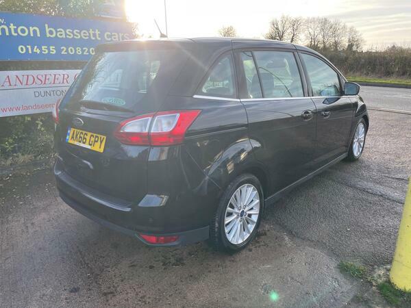 Ford Grand C-Max 1.5 Tdci Titanium Euro 6 Ss Black #3