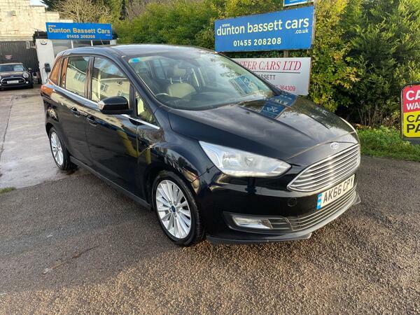 Ford Grand C-Max 1.5 Tdci Titanium Euro 6 Ss Black