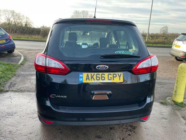 Ford Grand C-Max 1.5 Tdci Titanium Euro 6 Ss Black #5