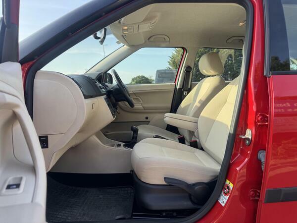 Skoda Fabia 1.2 Tsi Scout Beige #14