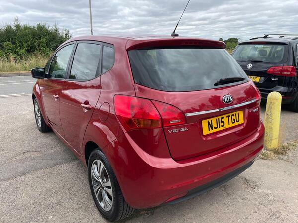 Kia Venga 1.4 Ecodynamics Sr7 Euro 5 Ss Red #4