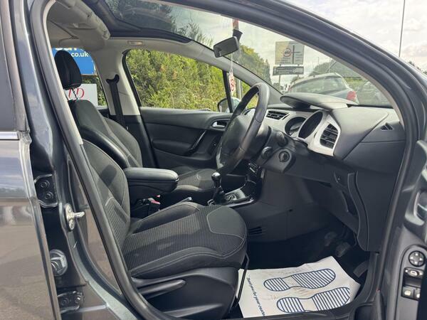 Citroen C3 1.6 Exclusive 118 Bhp Blue #11