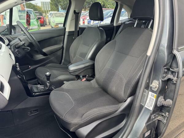 Citroen C3 1.6 Exclusive 118 Bhp Blue #16