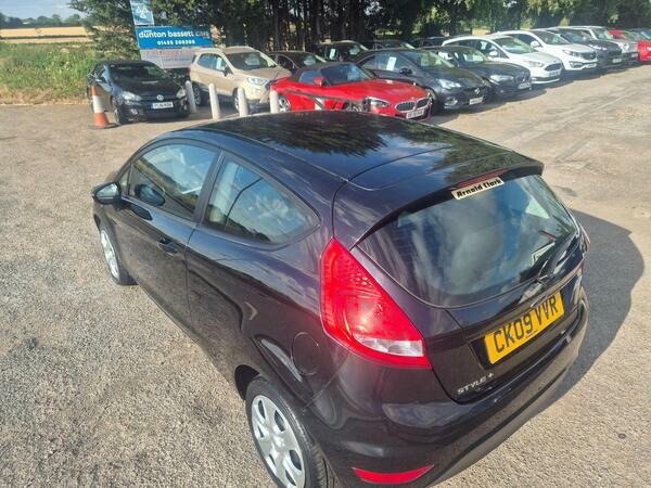 Ford Fiesta 1.25 Style Black #3