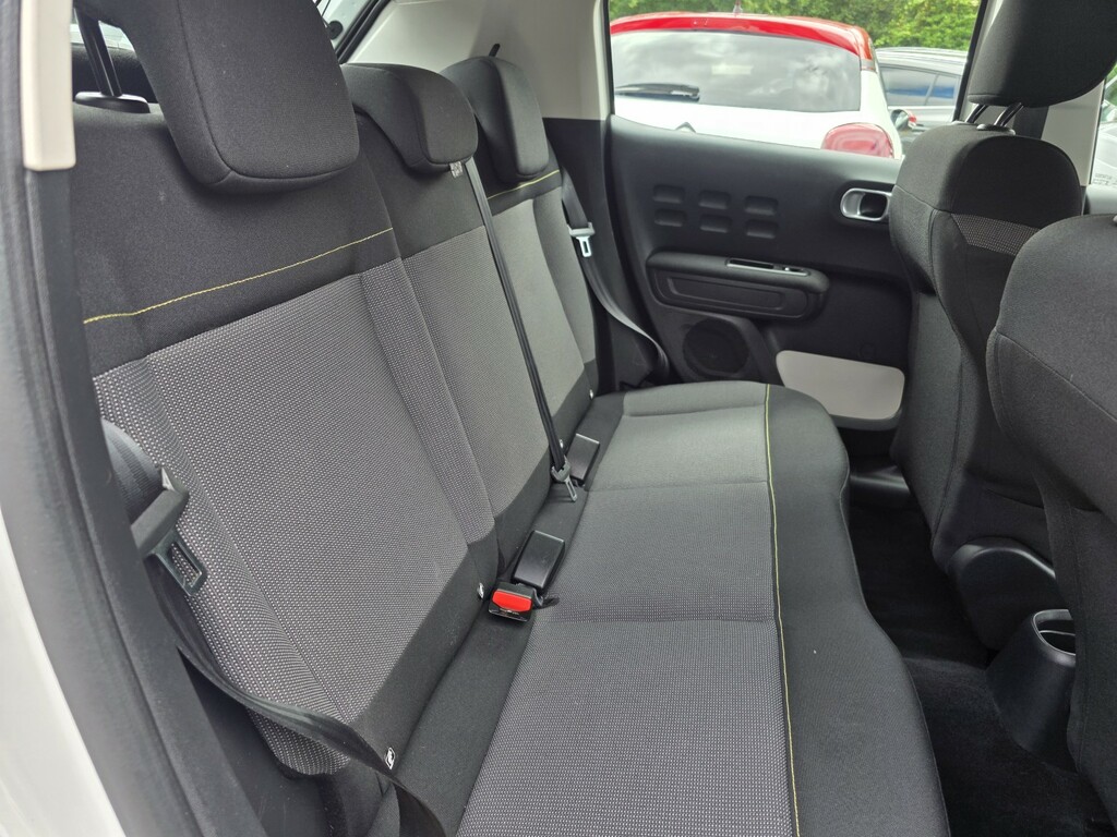 Citroen C3 2018 Citroen C3 110Bhp Puretech Flair Glass Roof Black #19