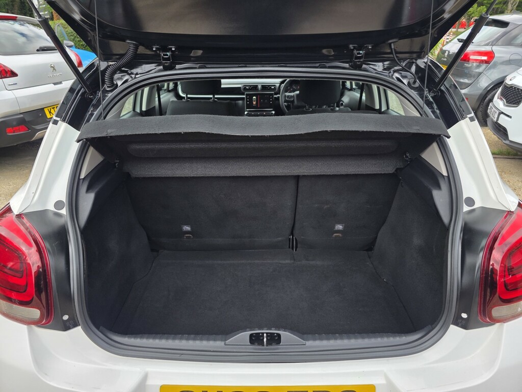 Citroen C3 2018 Citroen C3 110Bhp Puretech Flair Glass Roof Black #20