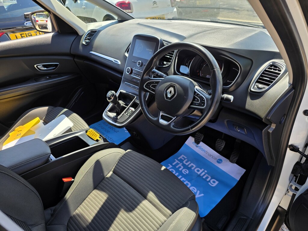 Renault Grand Scenic  Grey #10