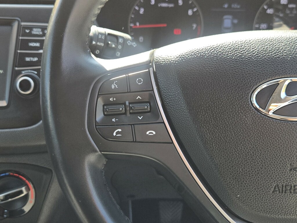 Hyundai I20 1.2 S Air Silver #16