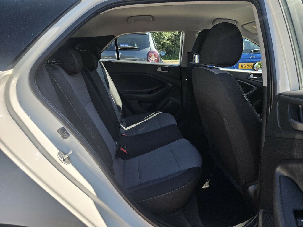 Hyundai I20 1.2 S Air Silver #21