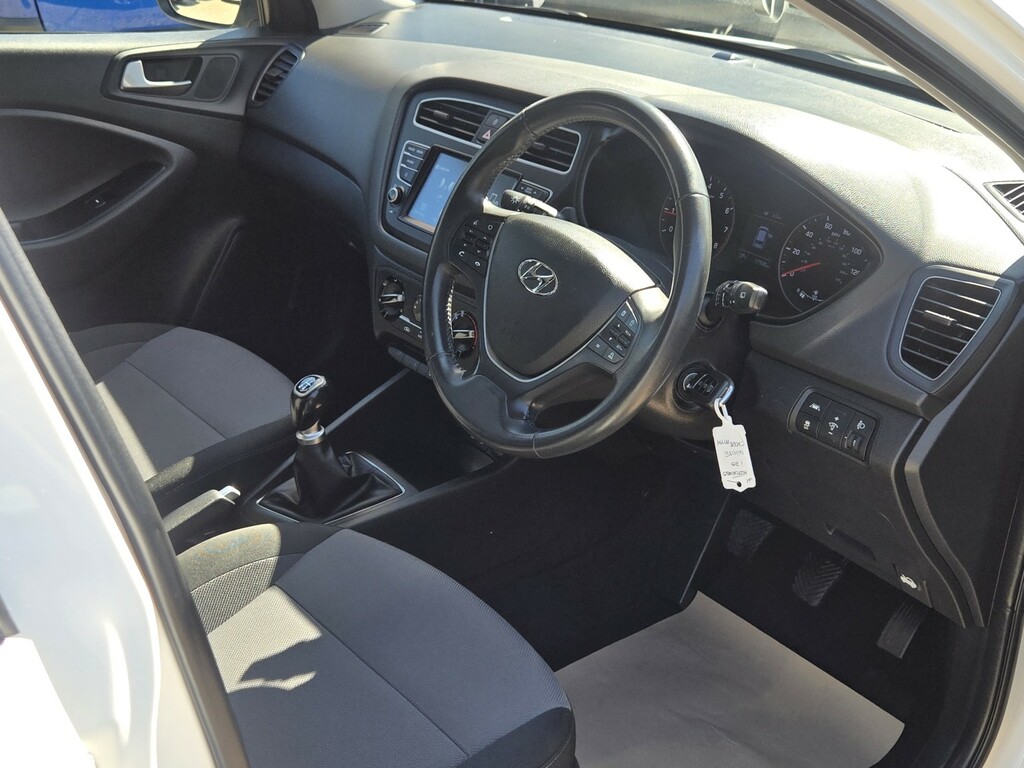 Hyundai I20 1.2 S Air Silver #9