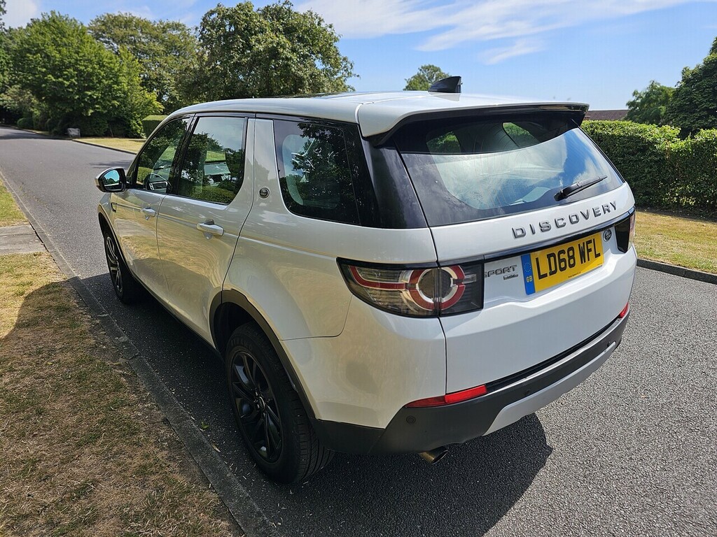 Land Rover Discovery Sport Ed4 Hse U3484 Ulez White #6