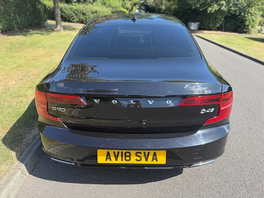 Volvo S90 D4 R-design U3583 Ulez AV18SVA Black #5