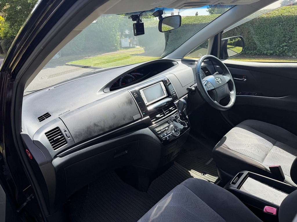 Toyota Estima 2Wd Auto White #17