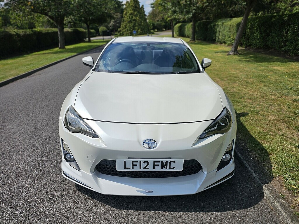Toyota GT86 2.0 Boxer D-4s Euro 5 White #9