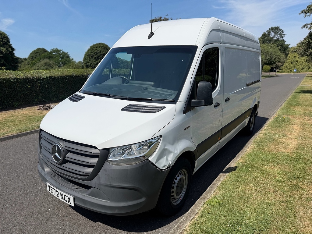 Mercedes-Benz eSprinter 85Kw 55Kwh Progressive Van 80Kw Charger White #10